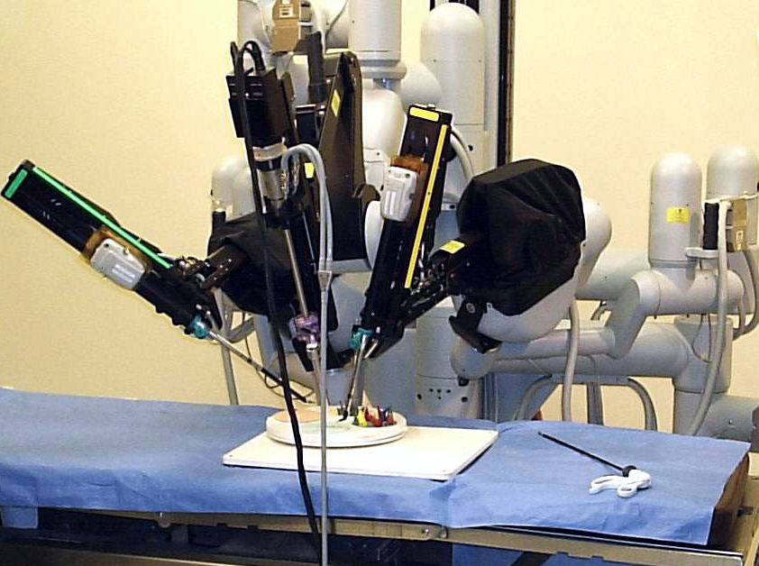 Da Vinci robot surgeon