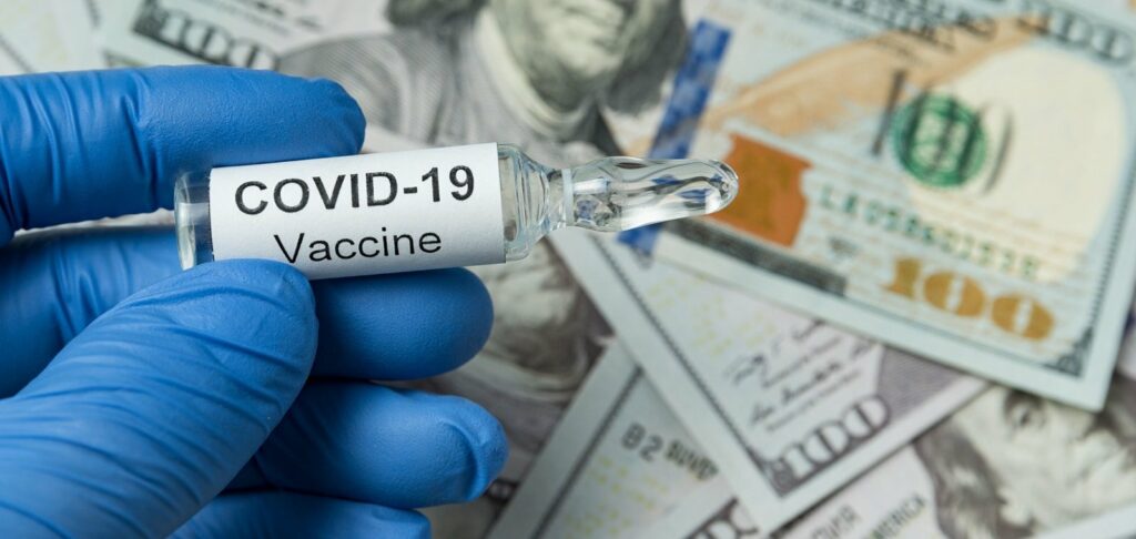 вакцин против COVID-19