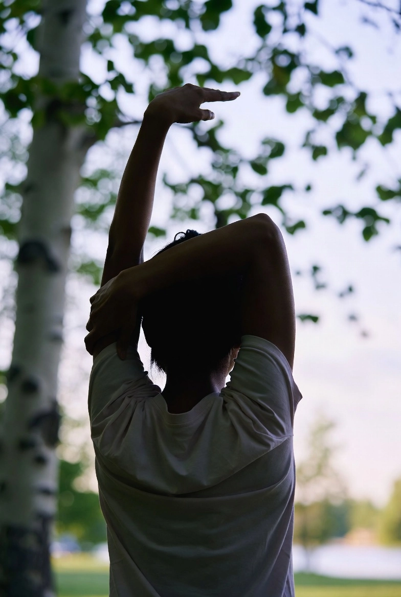 Розминка для безпечної весняної активності: як уникнути травм навесні